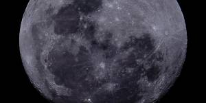 Blue supermoon dazzles Victorian stargazers