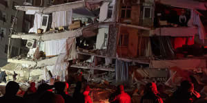A destroyed building in Diyarbakir after the earthquake jolted Turkye’s Kahramanmaras province on Monday.
