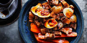 Pork belly,carrots and red shallots braised in red master stock (eggs optional).