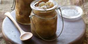 Pear chutney