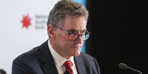 NAB's new CEO Ross McEwan urged to get on top of bank's AUSTRAC risks