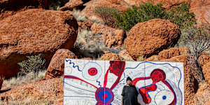 Betty Kuntiwa Pumani with her major work Antara commissioned for Malatja-malatja at Bundanon,2025.
