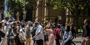 The number of people in jobs increased by nearly 61,000 in May,according to the ABS.