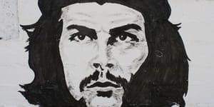 Che Guevara painted on a wall in Havana,Cuba.