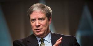 Hedge fund legend Stanley Druckenmiller,who has a net worth of around $US10 billion,managed money for billionaire George Soros for more than a decade.