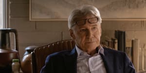 Harrison Ford plays a therapist with no filter in Shrinking.