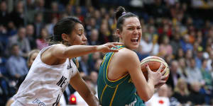 Boomers bring Tess Madgen back into WNBL fold