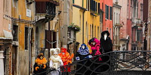 Venice Carnevale:the biggest costume party of all.