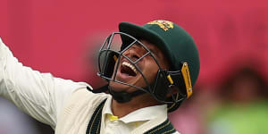 King Khawaja closes in on 200 but weather continues to threaten