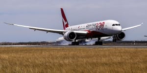 Qantas says it has taken an important step in making its"Project Sunrise"flights from Australia's east coast to London and New York a reality.