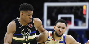 Brown urges Simmons to take jump shots