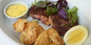 Designed to share:Sliced steak with bearnaise sauce.