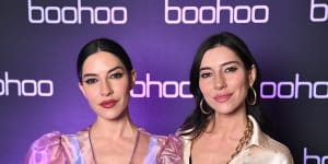 The Veronicas say Qantas flight attendant hid his ID amid baggage row