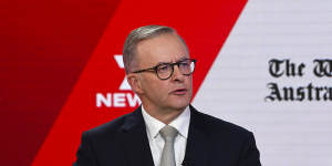 Anthony Albanese says he has more experience than former Labor leaders Gough Whitlam and Bob Hawke had when they took office.