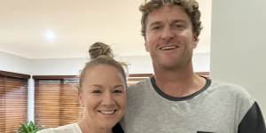 Alexis Clarke (with fiancé Trent Akhurst) chose lab-grown diamonds for her engagement ring.
