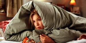 Bridget Jones is back,but widowed. And with a hot new love interest