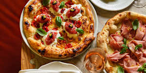 Napoletana and mortadella pizzas at Pizza'Mare.