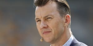 'It's a real tough day':Brett Lee returns to TV hours after trying to save Dean Jones