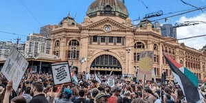 Deaths in custody,statues,Gaza:Melbourne brims with tension through another January 26