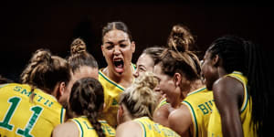 Opals earn chance to shine as Australia hosts 2022 FIBA World Cup