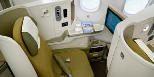 Business class on board Vietnam Airlines'787 Dreamliner.