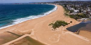 At North Narrabeen,looking south to Narrabeen and Collaroy. 