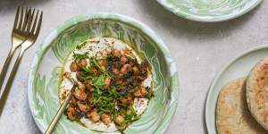 Spicy butter beans with cool yoghurt.