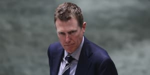 Porter narrows national emergency powers in peace deal with backbench