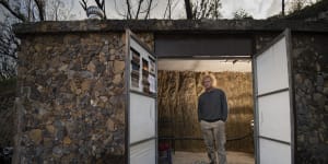 'In the dark ages':Stoush brewing over use of bushfire bunkers