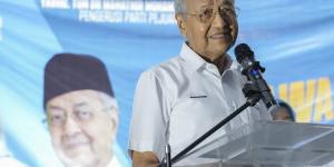 Two-time prime minister Mahathir Mohamad speaks at a party event in Kuala Lumpur on Tuesday.