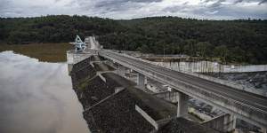 Raising Warragamba Dam wall could save thousands:NSW government modelling
