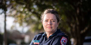 Melbourne paramedic Shelly Tennant saw Victorians like her struggling with the pandemic pressures of home schooling,financial insecurity and a lack of support.