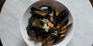 Kinkawooka mussels marinara.