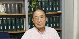 Tokyo lawyer Hiroshi Yamaguchi,a member of the National Network of Lawyers Against Spiritual Sales.
