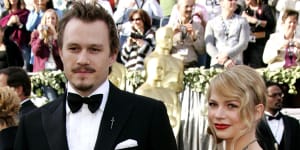 The Goss:Heath Ledger's father on Michelle Williams'secret marriage