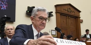 Federal Reserve chairman Jerome Powell has warned the link between falling unemployment and higher inflation is now a"faint heartbeat".
