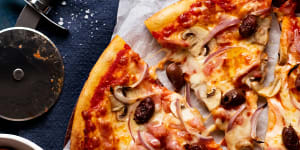 RecipeTin Eats’ life-changing 30-minute pizza.