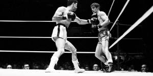 Famechon goes toe-to-toe with Bobby Valdez at the old Sydney Stadium in May 1968.