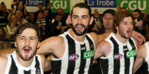 Pies star Brodie Grundy has re-signed with the Magpies on a new seven-year deal.