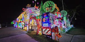 Many hands make lights work:Finding Brisbane’s best Christmas displays