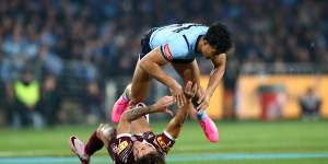 Walsh labels Suaalii ‘class human’ after Origin high shot,apology