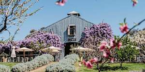 The Lowe Cellar Door is a perennial Mudgee favourite.