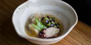 Octopus and oyster simmered in dashi.