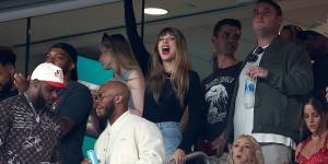 Could Taylor Swift really have attended the New York Jets game to distract people from her private jet usage? Let’s investigate.