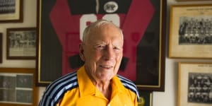 Veteran referee Noel Bissett inducted into ACT Sport Hall of Fame