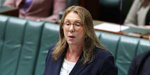 Transport Minister Catherine King.