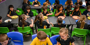 A new report released by the Grattan Institute calls for small group tutoring in all Australian schools.