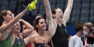 Emma McKeon,Chelsea Hodges,Kaylee McKeown and Cate Campbell after claiming gold in the women’s 4x100m medley relay in Tokyo. 