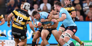 Gordon and Perese send Eddie reminders as Waratahs bounce back with big win