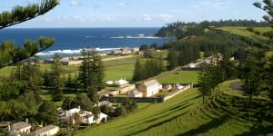 Norfolk Island watches for brewing cyclone off Queensland coast